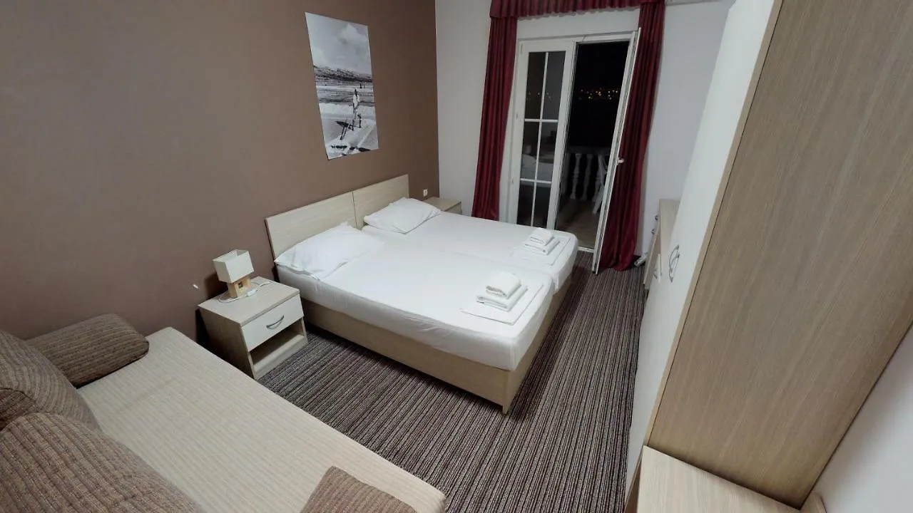 Hotel Belveder Pag Town